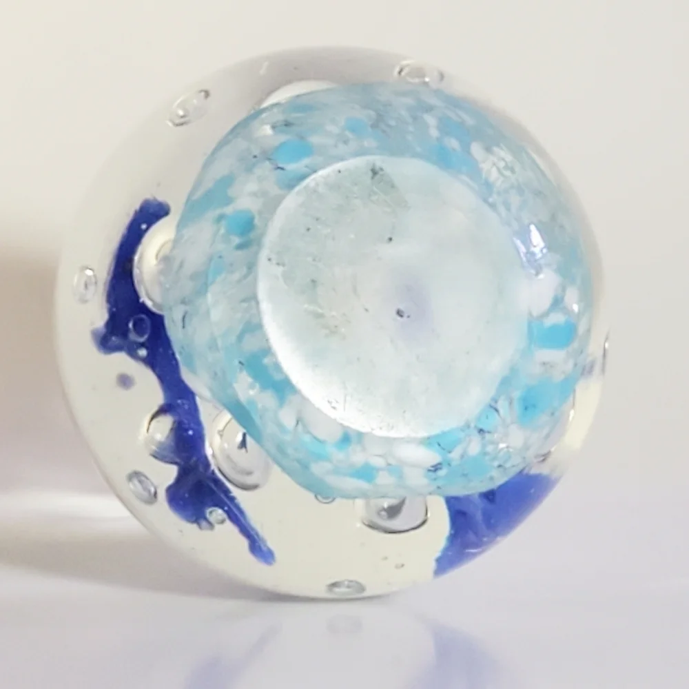 VINTAGE Handblown Glass Paperweight Ocean Themed Controled Bubble & Blue Fish
